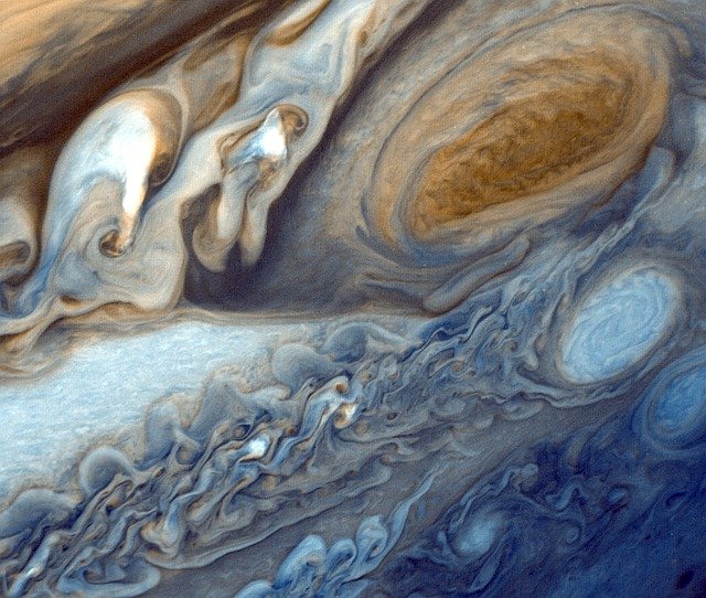 New hydrodynamic model predicted the simulations of a giant storm on Jupiter