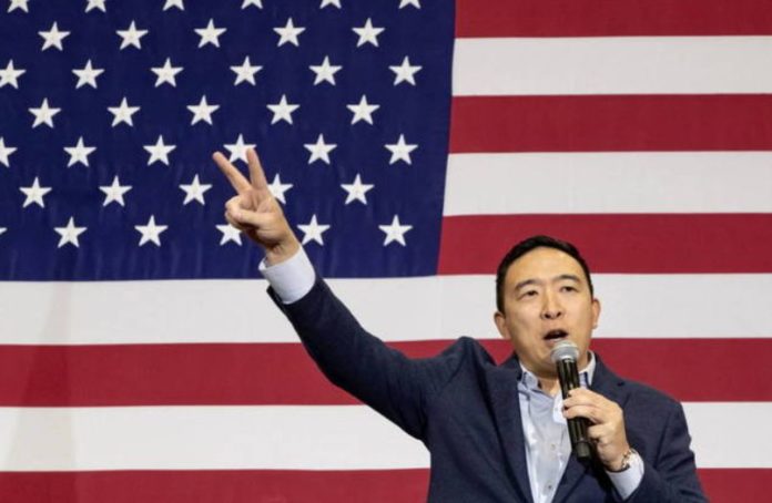MATH vs Trump: the unexpected rise of Andrew Yang, internet king