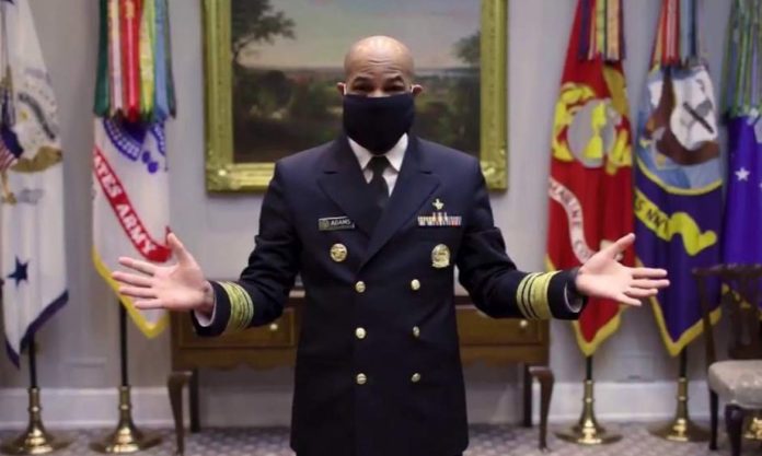USA: Military doctor shows how to make a fabric mask in 45 seconds (video)