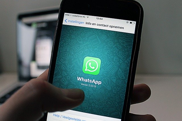 The widespread scam on WhatsApp that promised free beer at home