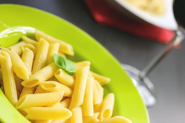 Enjoy your meal! The three most effective methods to reheat pasta without drying it out