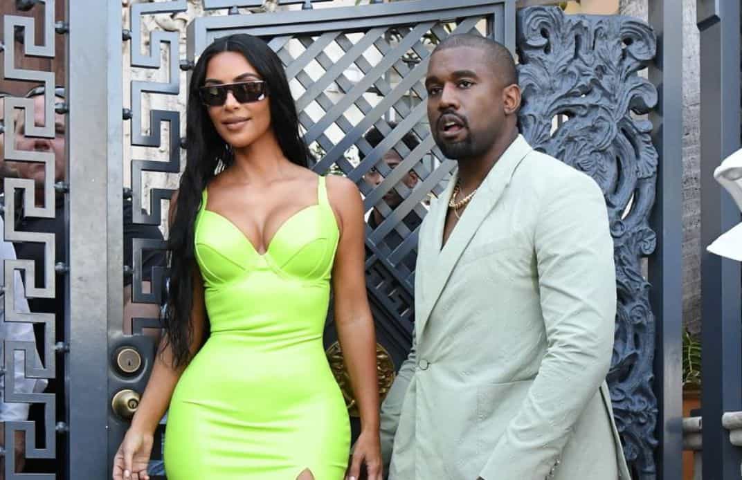 Kim Kardashian gives Kanye West an ultimatum: either seek professional help or divorce