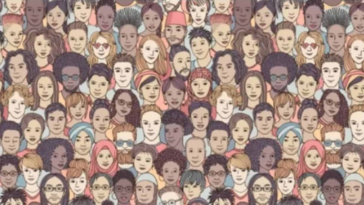 The viral puzzle that sweeps Facebook: find the person with closed eyes