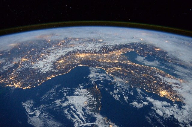An impressive experiment by a Colombian allows him to see the Earth from space