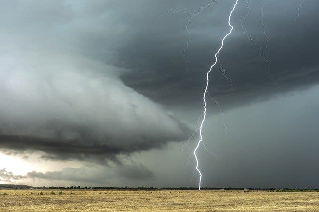 Can lightning strike twice in the same place?