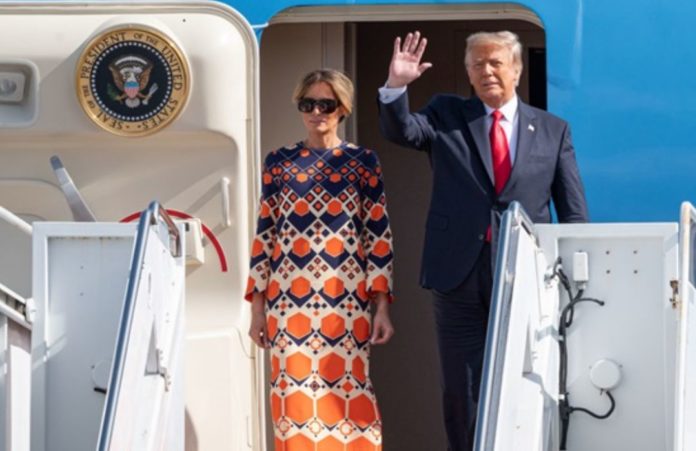 Melania Trump charmed with her vacation look