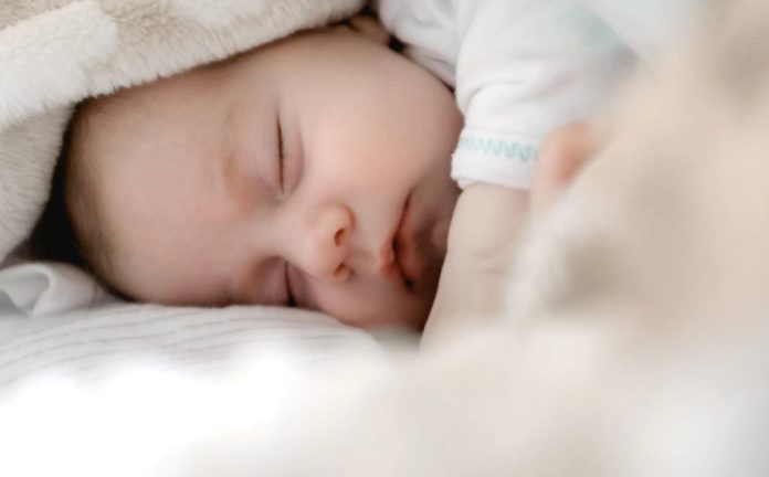 Children who stick to bedtime will be more successful adults
