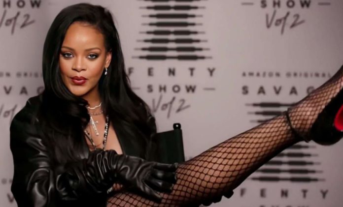 How Singer Rihanna built $ 1 billion business by challenging Victoria's Secret