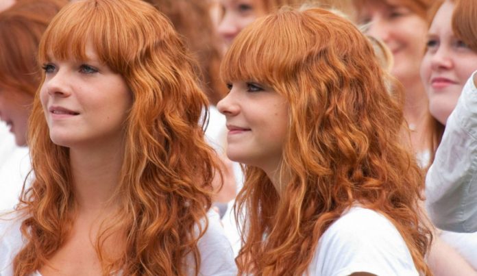 Why people with natural red hair feel pain differently?