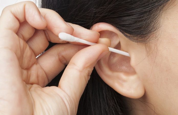 Doctor reveals the main risk of using cotton swabs for removing Earwax