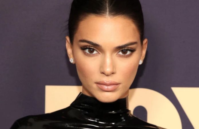 Kendall Jenner shares her struggle against panic attacks and anxiety while discussing mental health