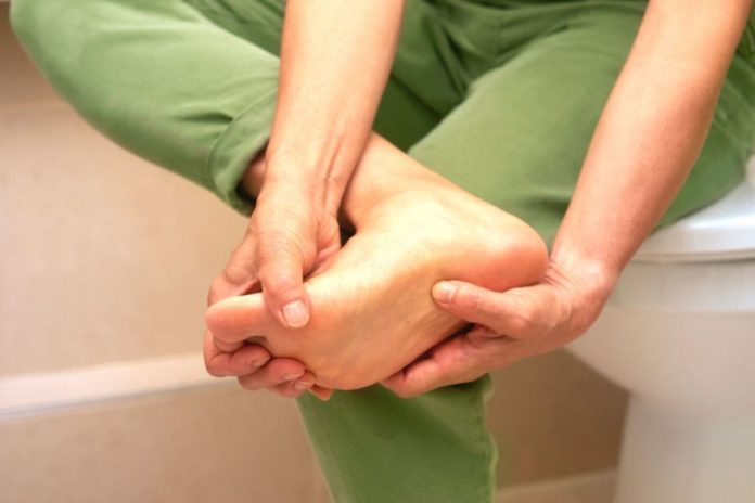 Doctors reveal how to get rid of bunion pain naturally without surgery
