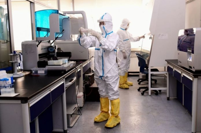 Here's how scientists study extremely dangerous pathogens without getting infected