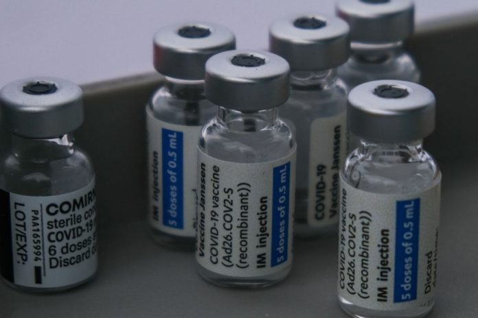 94 per cent of cancer patients react well to COVID-19 vaccines - study