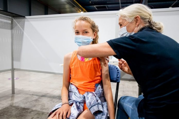 COVID-19 leads to a significant drop in childhood vaccinations - new UNICEF, WHO, data says