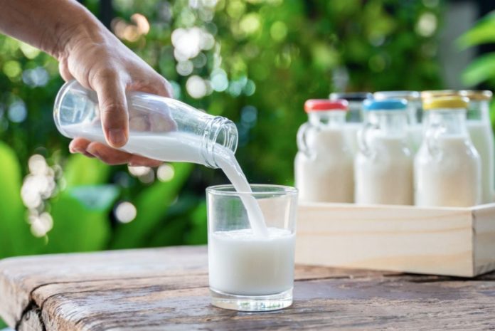 Experts warn Raw cows' milk may do more harm than good