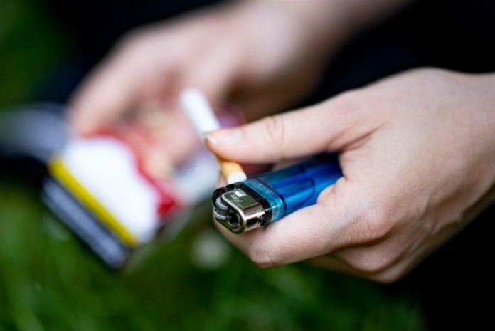 One cigarette reduces life by 5 minutes and 30 seconds - report