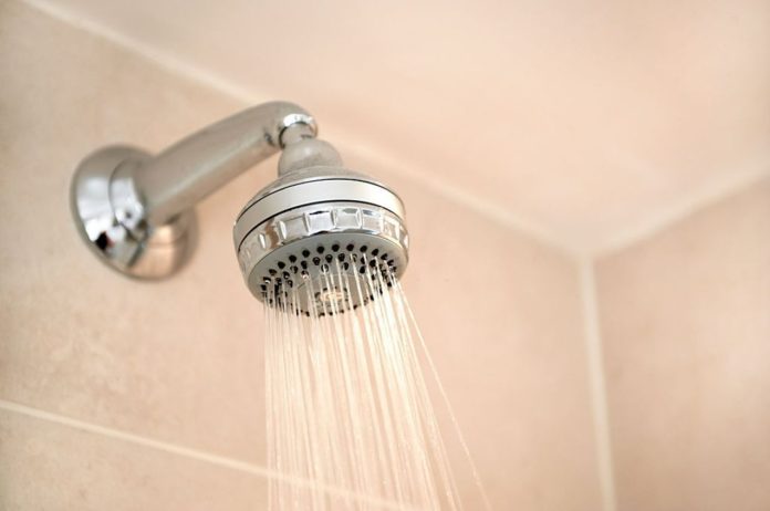 Do you pee in the shower? It can be dangerous to your health - warns expert