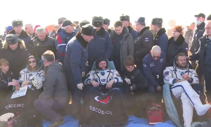 Russian trio returns to Earth after filming “Challenge” the first movie shot in space