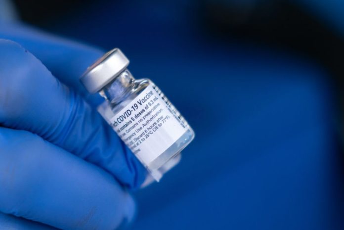 Study reports sharp drop in antibody levels after seven months for double-vaccinated