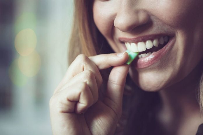 Chewing gum that can trap 95% of Covid particles in your mouth