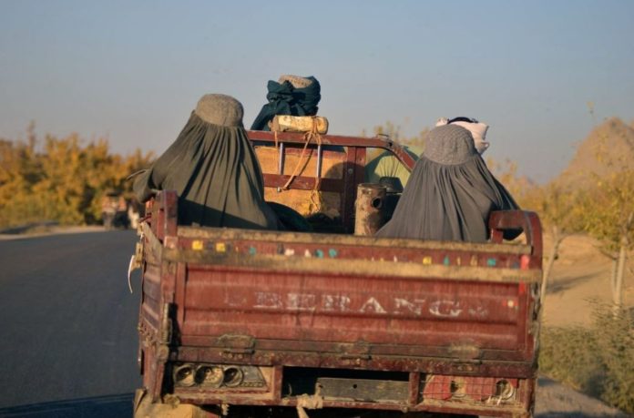 Taliban imposes new restrictions on women