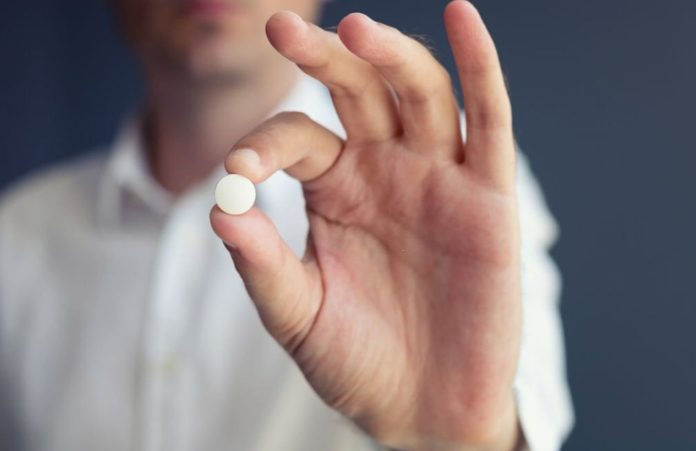 Aspirin reduces risk of death from covid-19 - study finds
