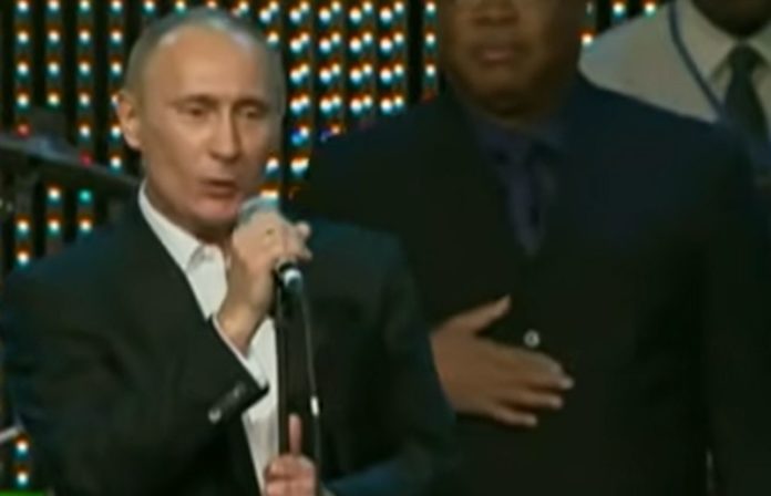 Video of Putin performing live in front of Hollywood celebs goes viral again