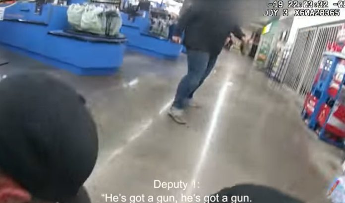 Video shows Sheriff's deputy gunning down a thief at Walmart store