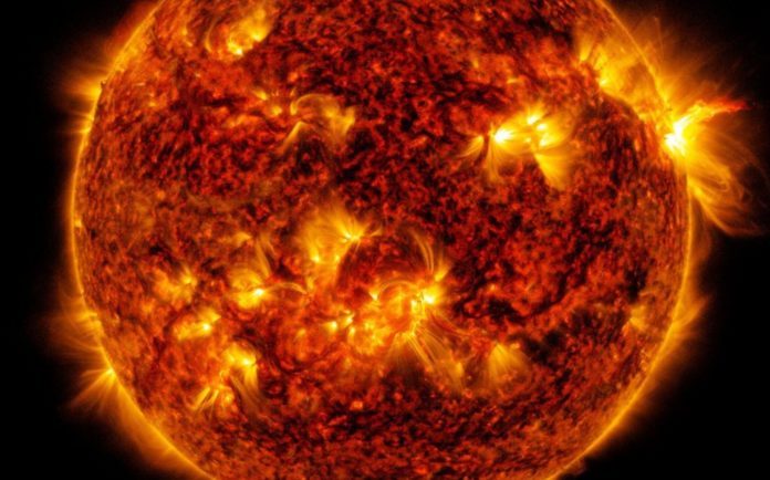 X-class Solar flares spark radio blackout over the mid-Atlantic Ocean and much of Europe