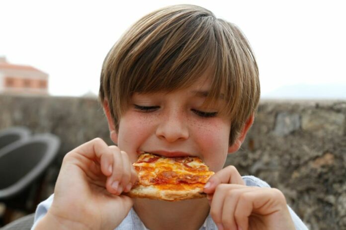 This Cheap, Hyper-palatable Food, 'Should Be Avoided', Makes Our Kids Eat More Unhealthy - New Study