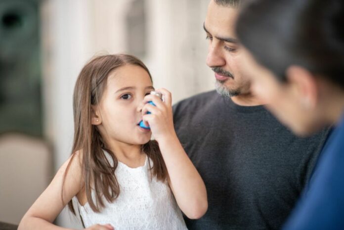 Popular Vitamin Supplement Found Useless Against Severe Asthma Attacks - New Research